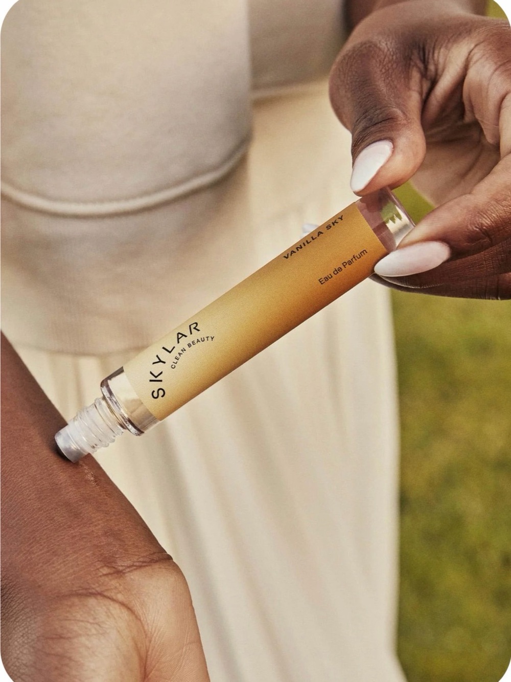 Skylar Vanilla Sky Rollerball Eau de Parfum - Picture 3 of 5